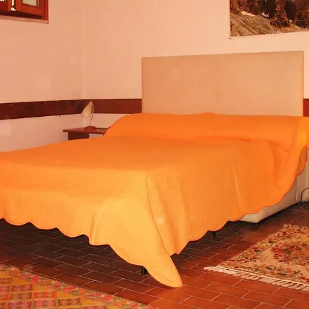 Albisano Sleeps 8 Pool Wifi Torri Del Benaco