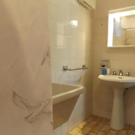 Albisano Sleeps 8 Pool Wifi Villa